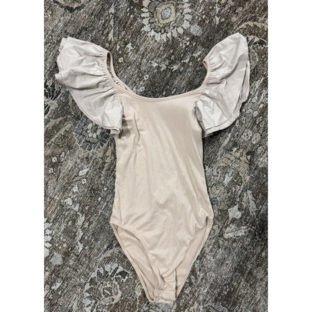 Bucket List Boutique Women's Top Ruffle Sleeves Beige Medium M Ribbed Bodysuit